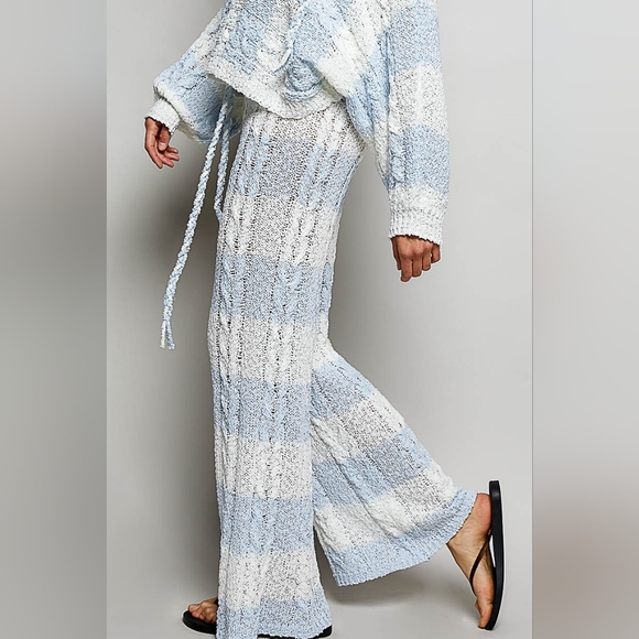 ​POL Blue & White Striped Cable Knit Hoodie & Wide Leg Pant Coordinated Set - Picture 5 of 12